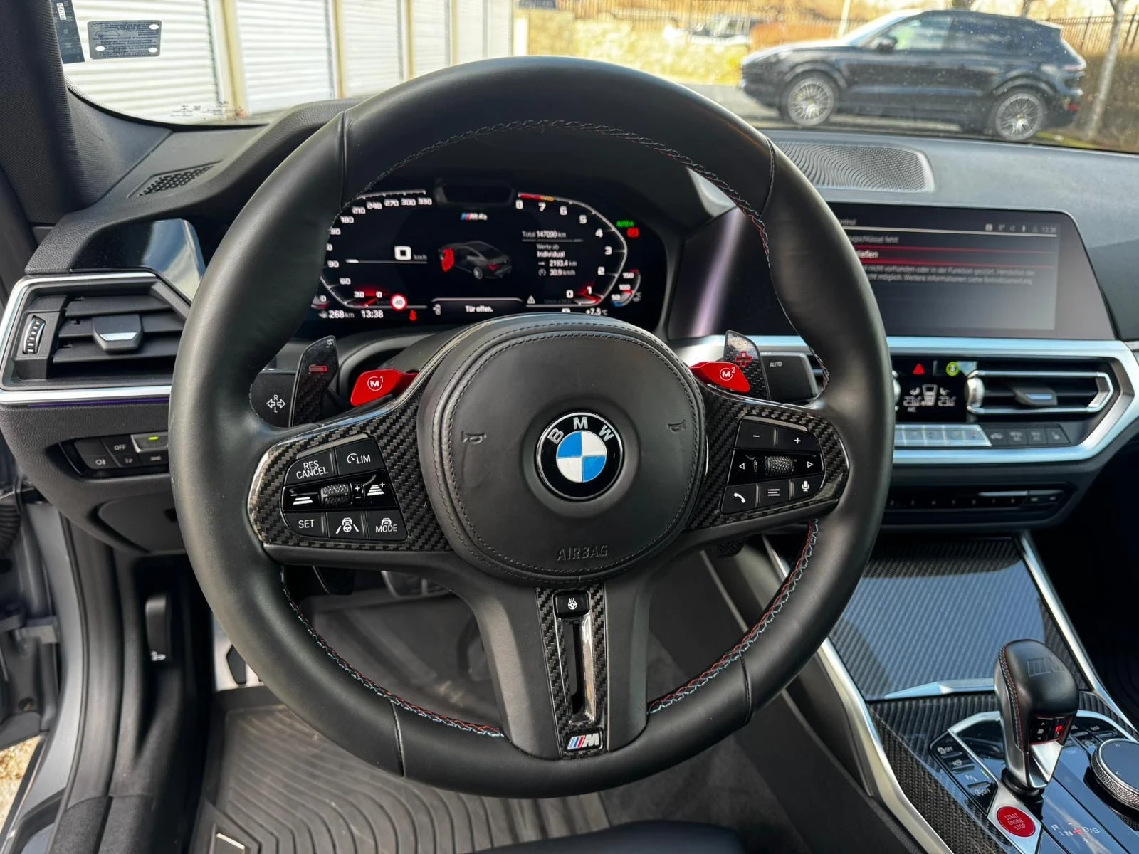 BMW M4 xDrive Competition CarbonKeramik Laser Keyless 360, снимка 9 - Автомобили и джипове - 52801068