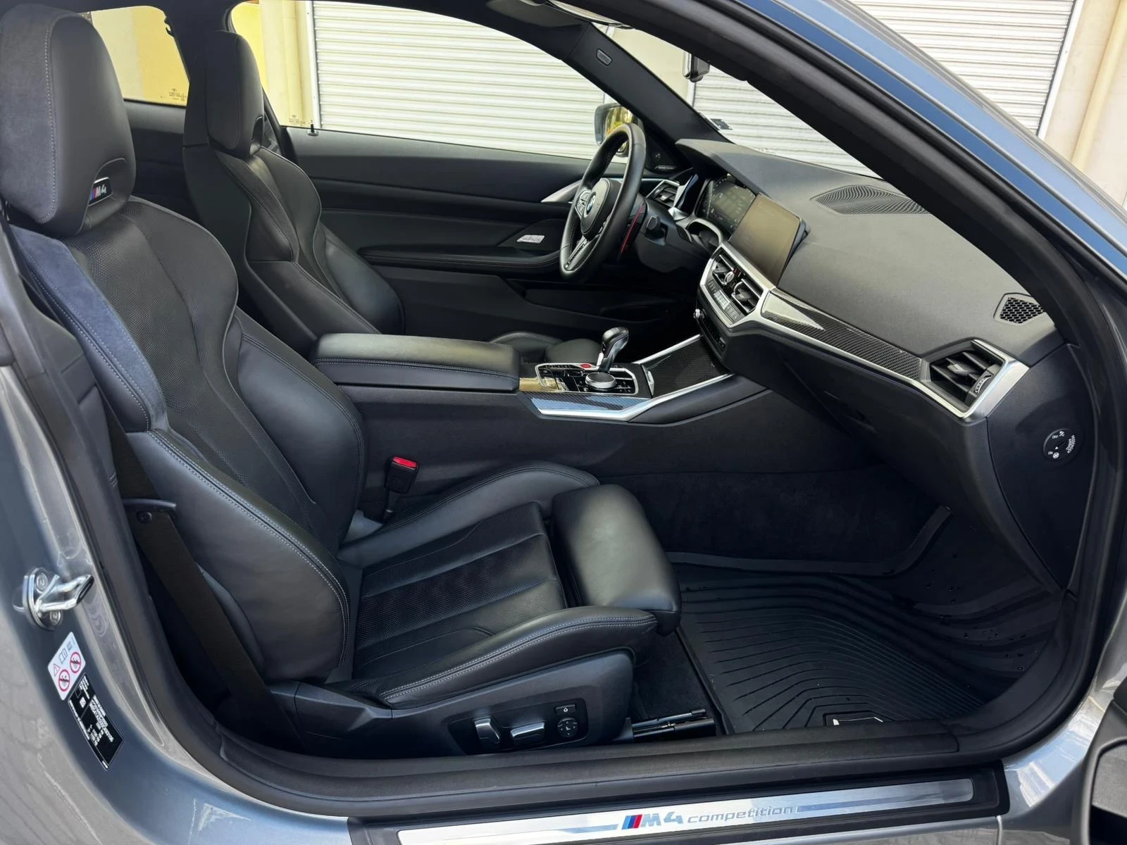 BMW M4 xDrive Competition CarbonKeramik Laser Keyless 360, снимка 12 - Автомобили и джипове - 52801068