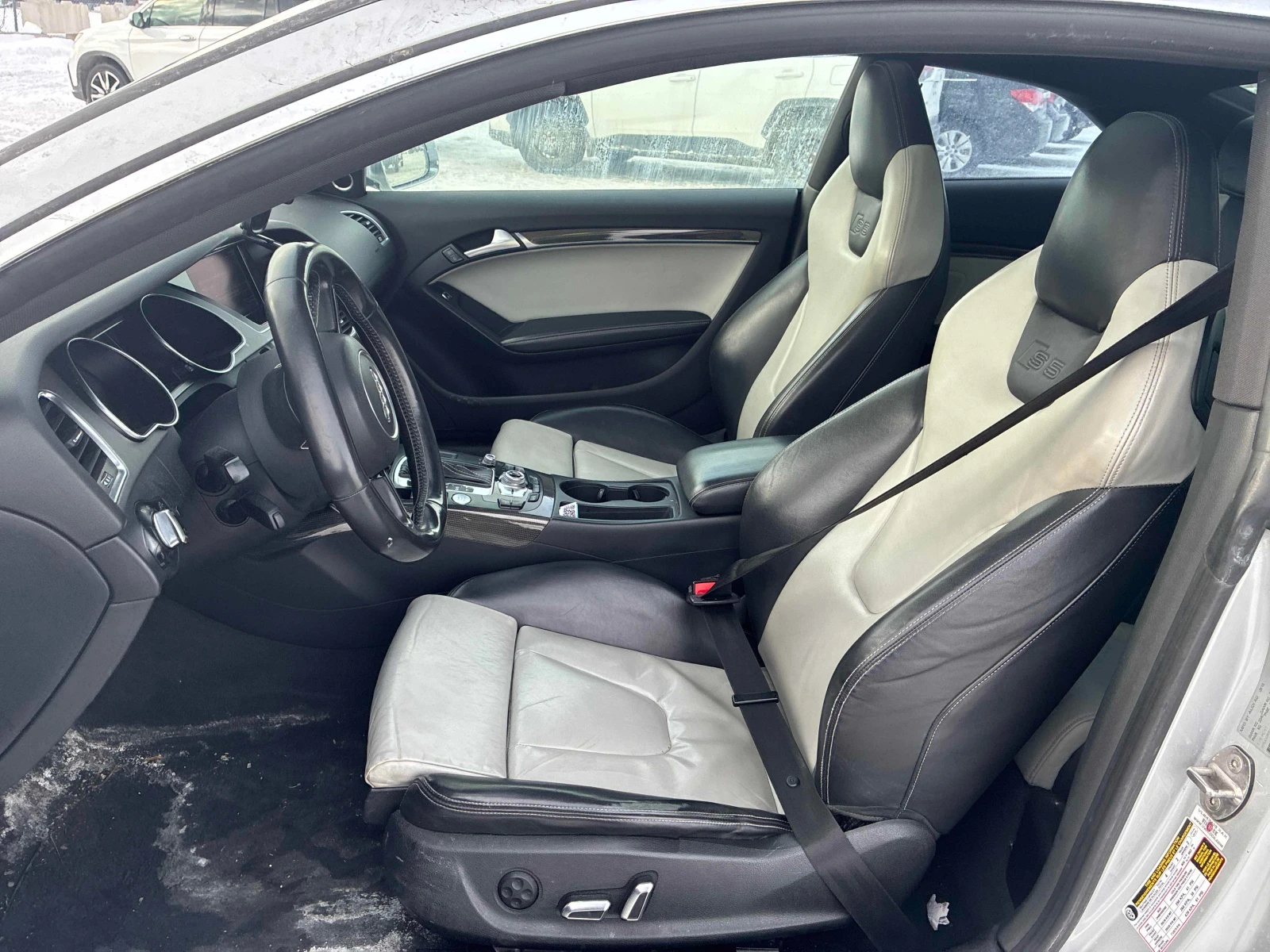 Audi S5 3.0L 6cyl AWD - изображение 3