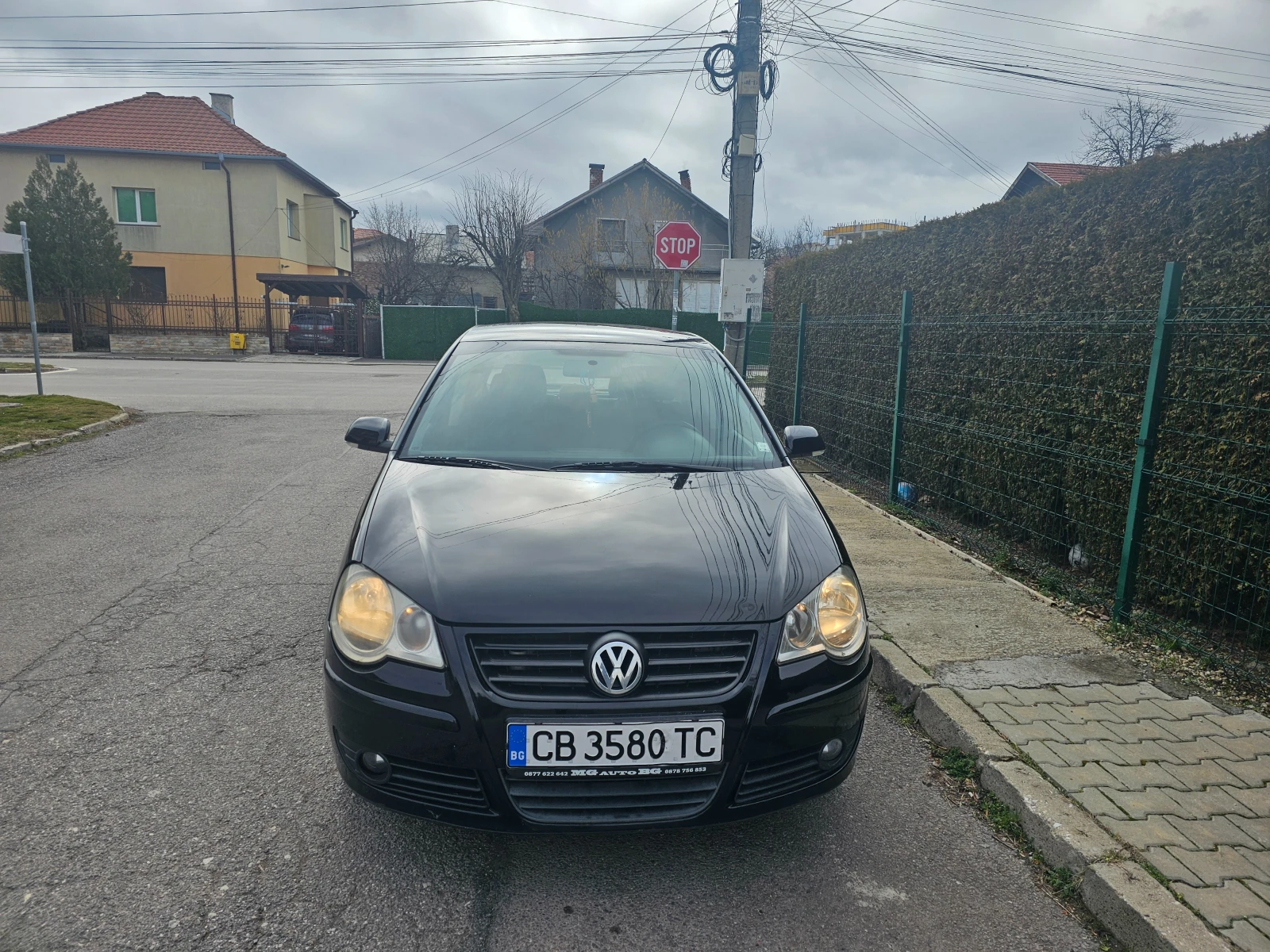 VW Polo Гаражно-Климатр, снимка 12 - Автомобили и джипове - 53955141