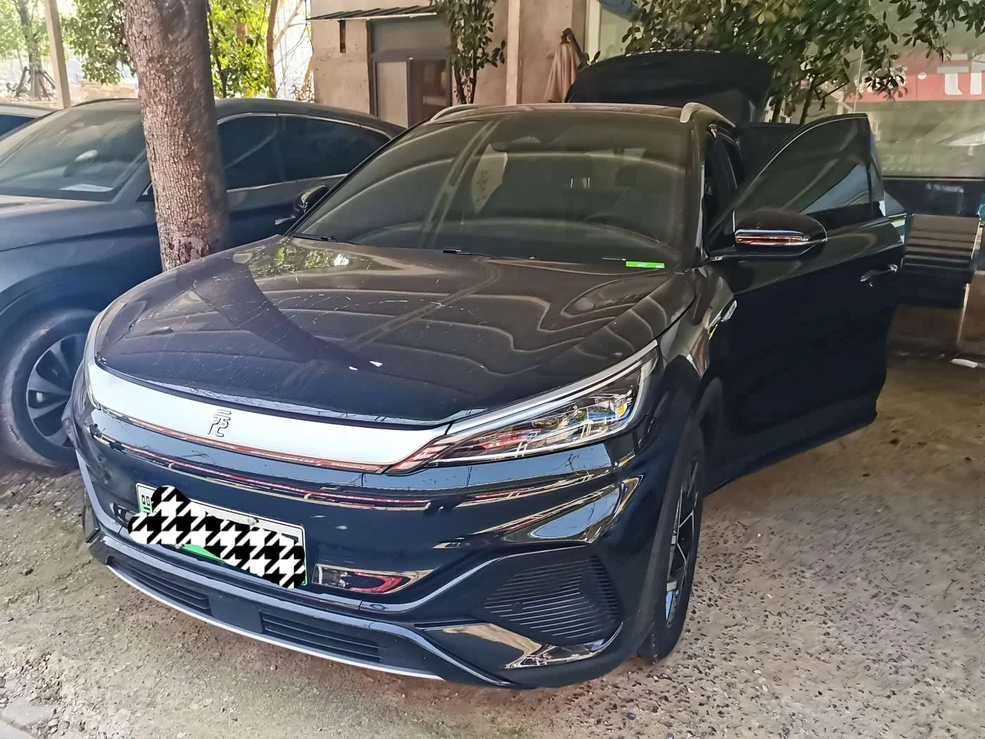 BYD Atto3 510 km Leading Model autogeorge.com