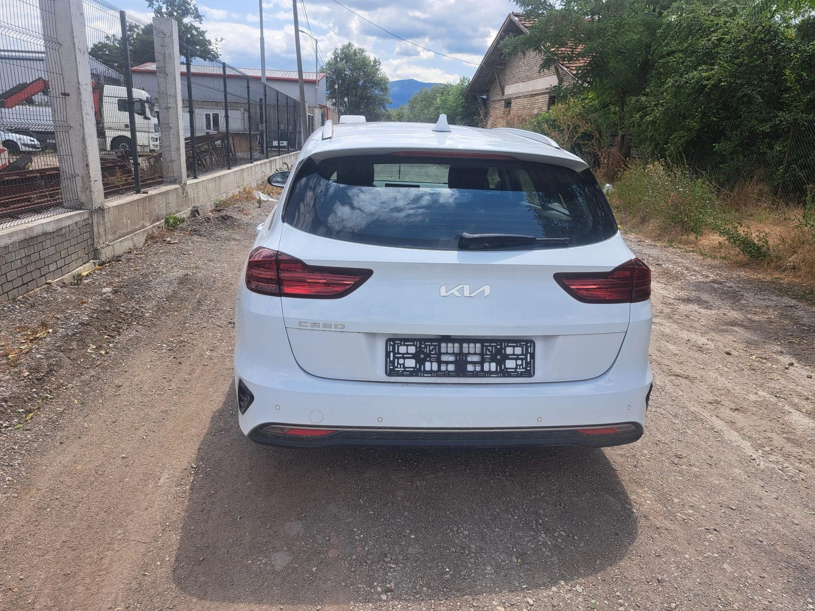 Kia Ceed 1.5 ��������� | Mobile.bg � ����������� 12