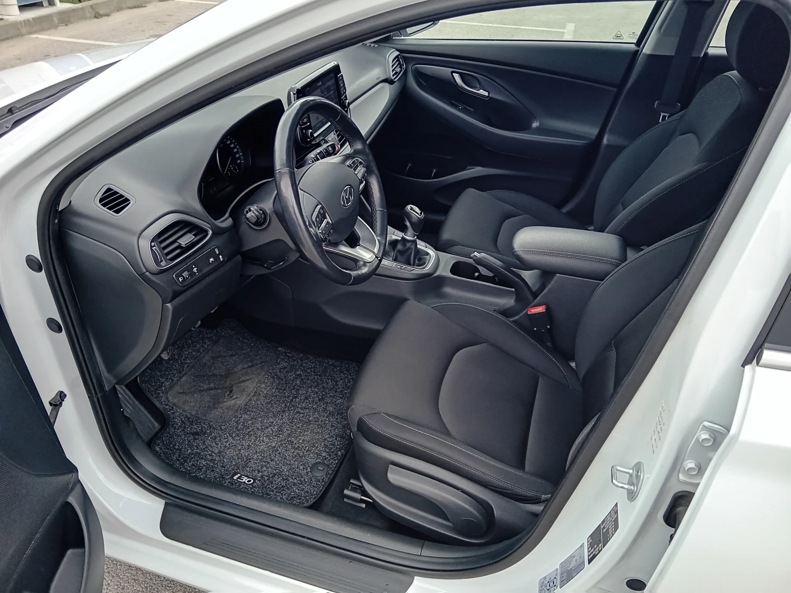 Hyundai I30, снимка 10 - Автомобили и джипове - 54608774