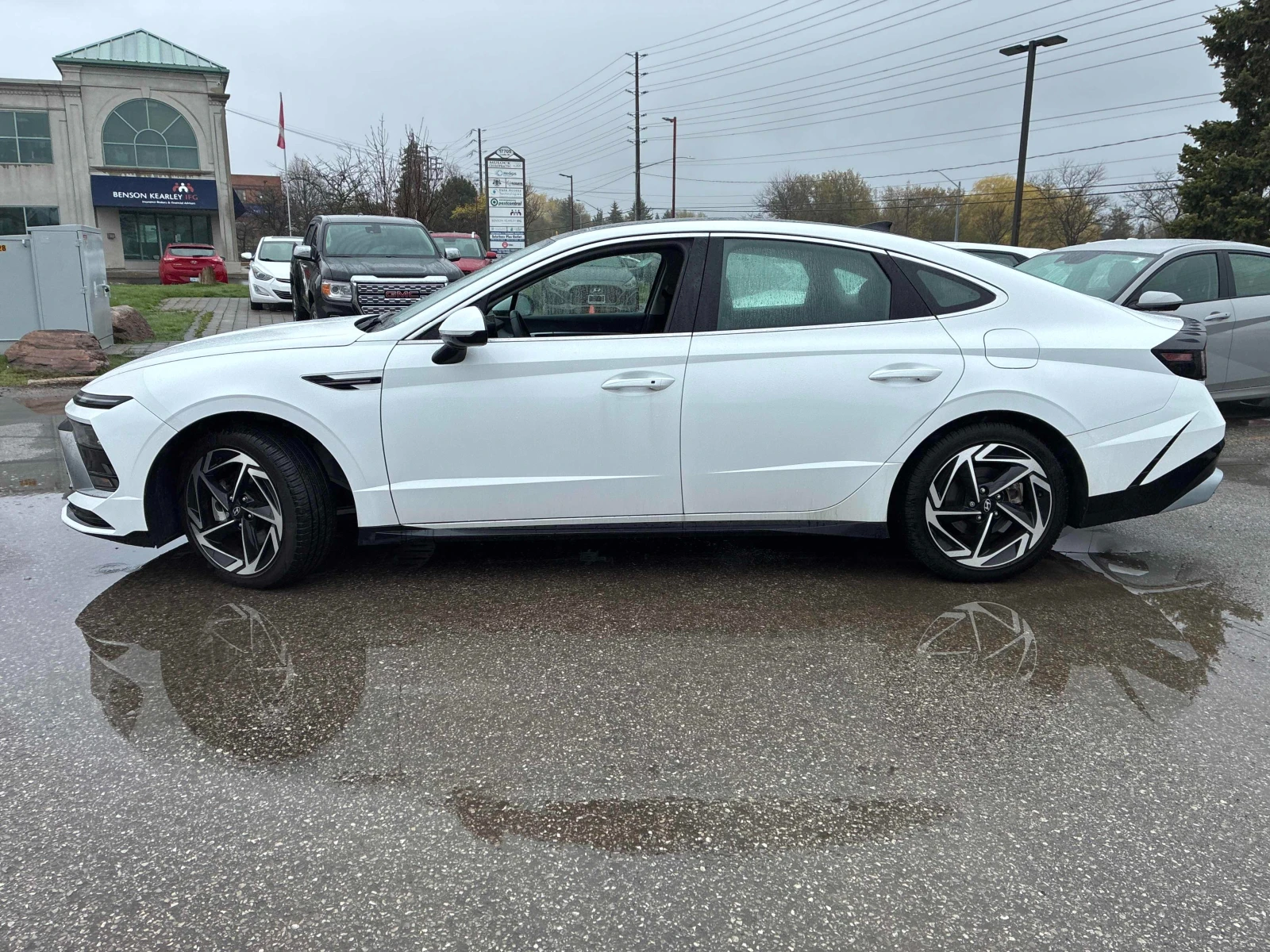 Hyundai Sonata Preferred-Trend * CARFAX * АВТО КРЕДИТ * , снимка 3 - Автомобили и джипове - 54796442