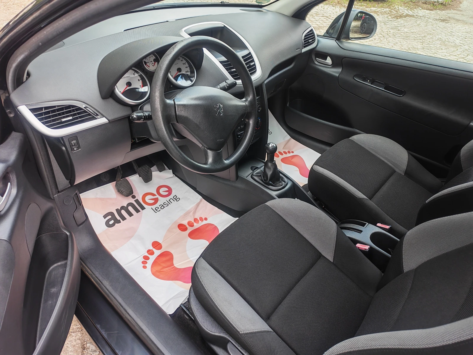 Peugeot 207 ПЕЖО 207-КЛИМАТИК, снимка 9 - Автомобили и джипове - 55010122