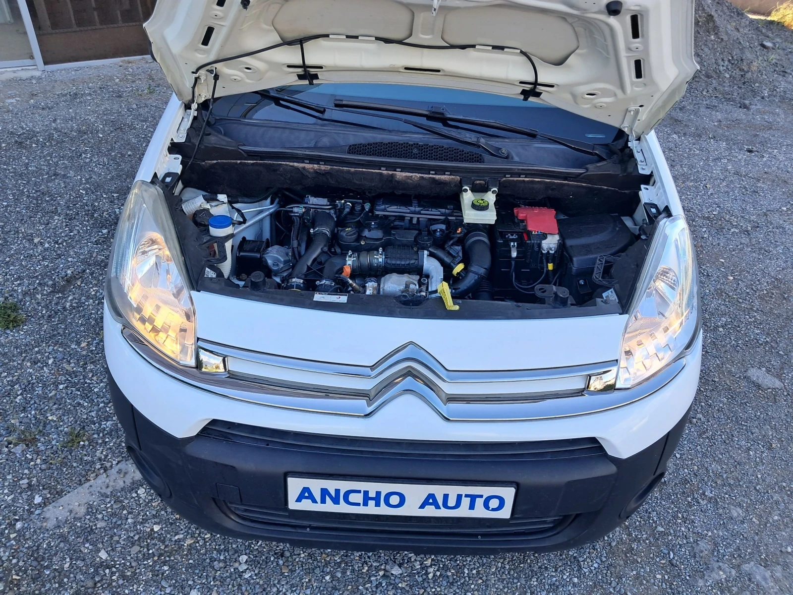 Citroen Berlingo 1.6 HDI EURO 5B, снимка 14 - Автомобили и джипове - 55419002