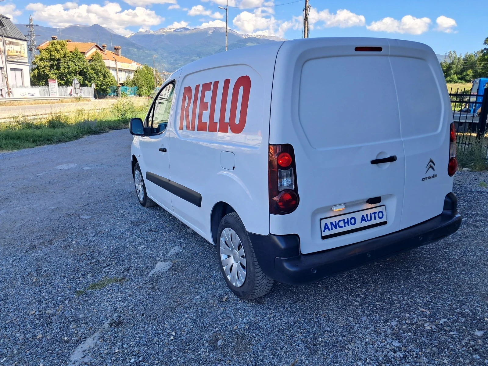 Citroen Berlingo 1.6 HDI EURO 5B, снимка 4 - Автомобили и джипове - 55419002