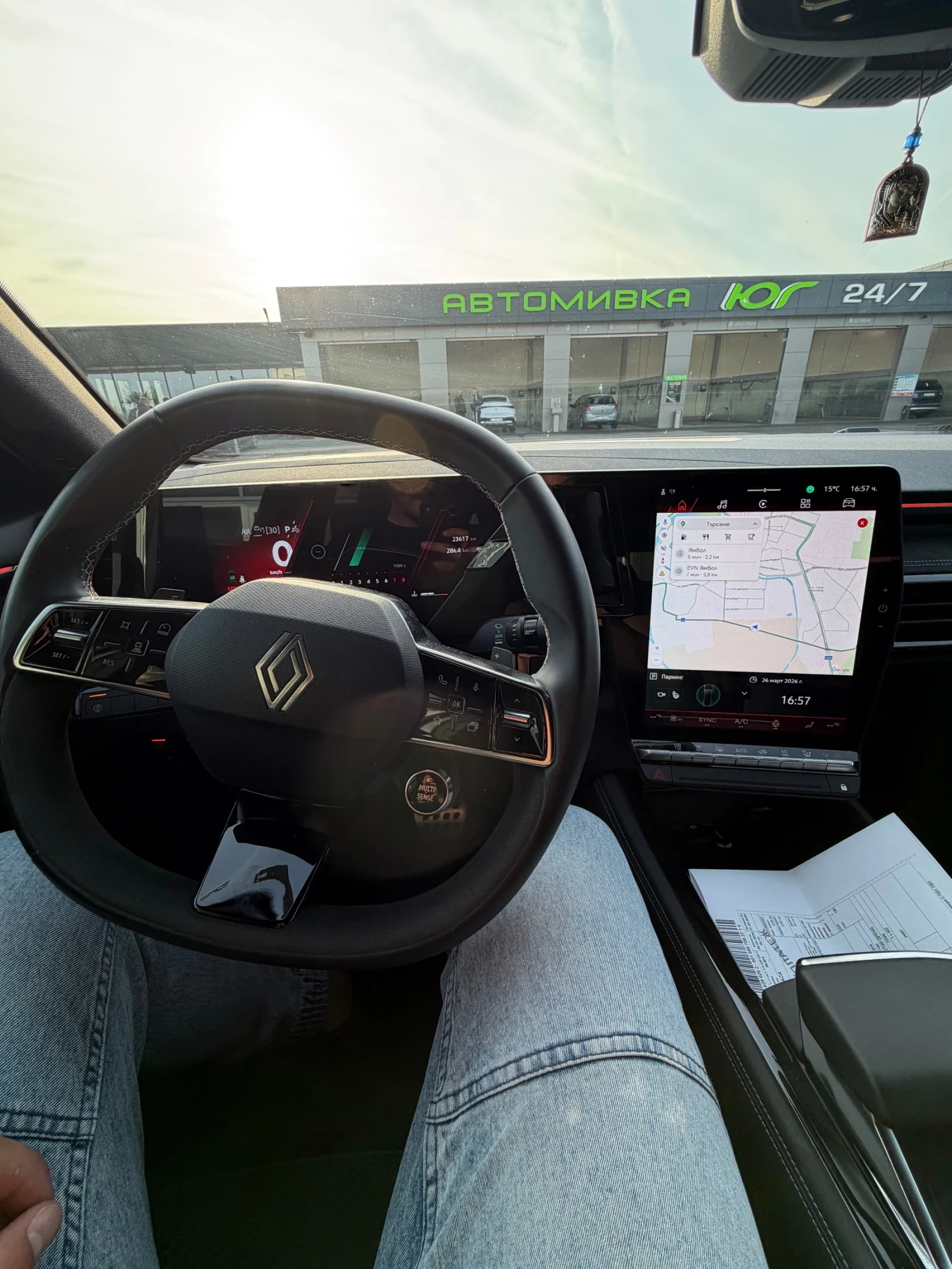 Renault Austral, снимка 8 - Автомобили и джипове - 55444164