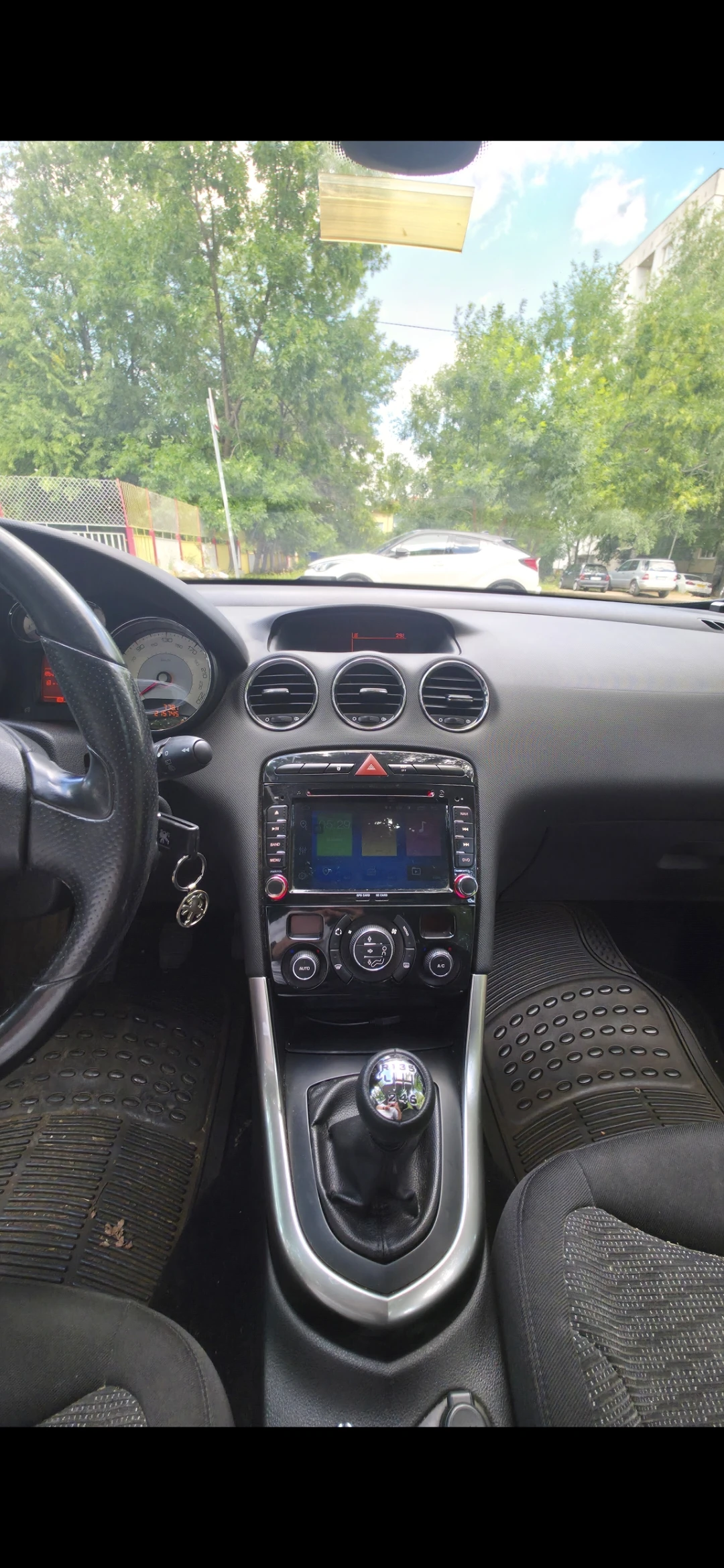 Peugeot 308 1.6 THP Facelift, снимка 7 - Автомобили и джипове - 55479632