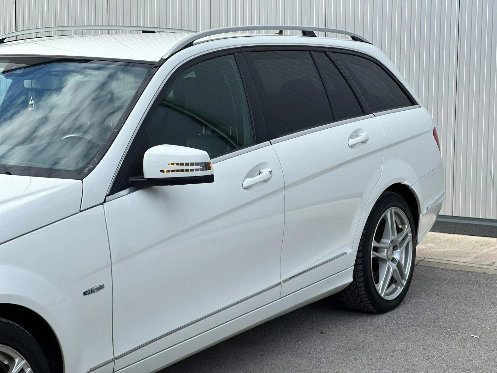 Mercedes-Benz C 250 2.5CDi, снимка 4 - Автомобили и джипове - 56283128