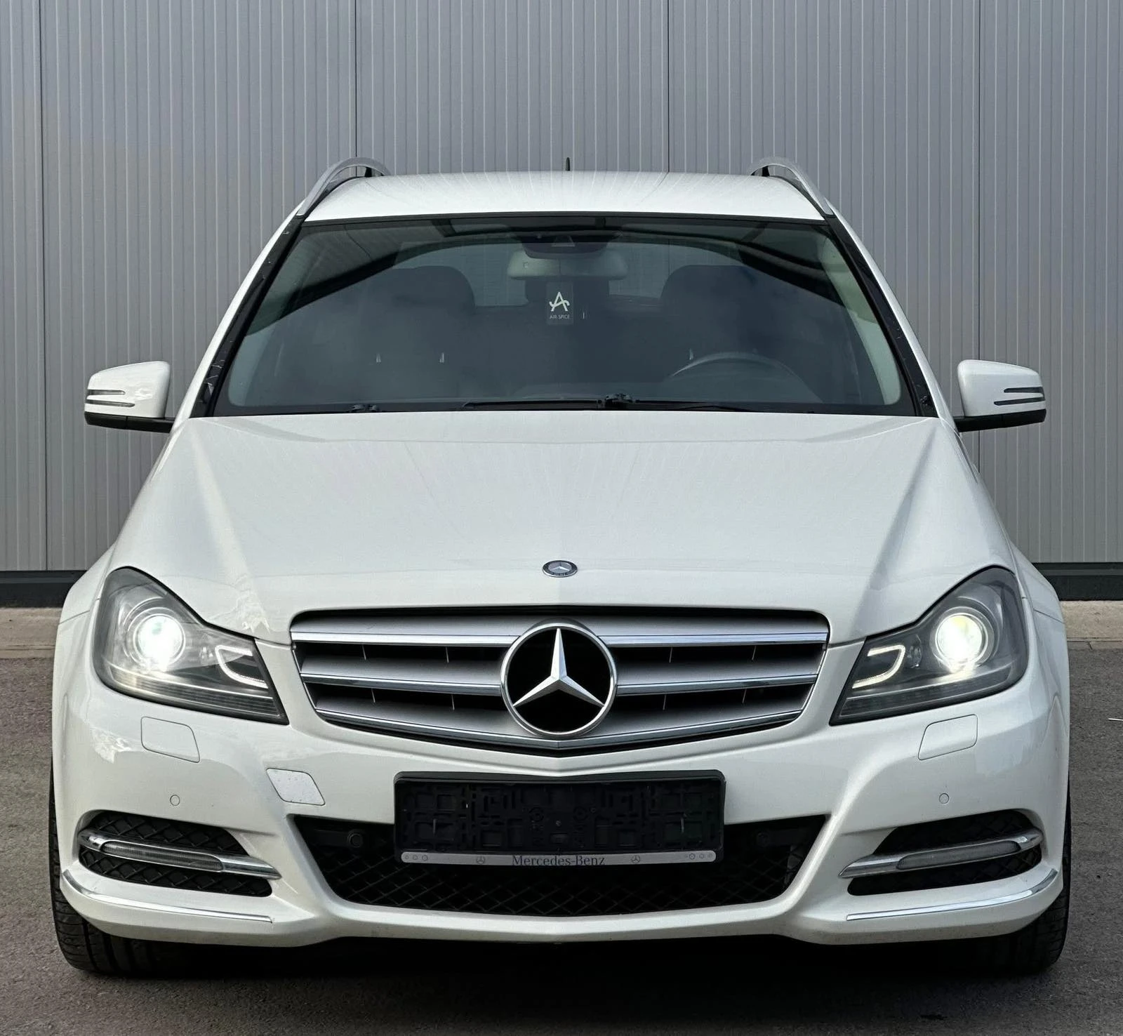 Mercedes-Benz C 250 2.5CDi