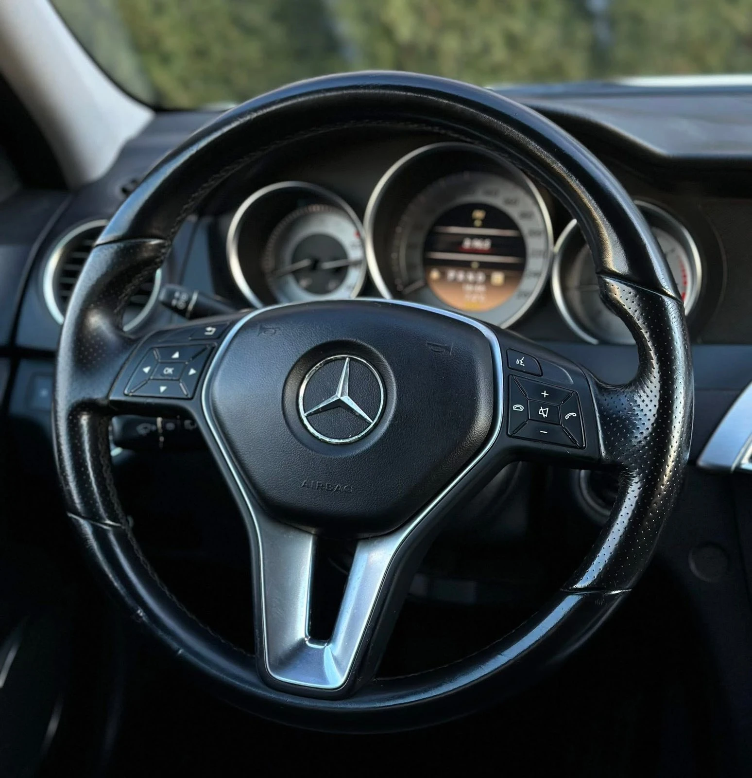 Mercedes-Benz C 250 2.5CDi, снимка 15 - Автомобили и джипове - 56283128
