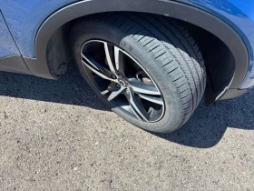Volvo XC40 R Design  CARFAX, снимка 7