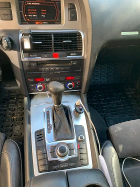 Audi Q7 S line, снимка 9