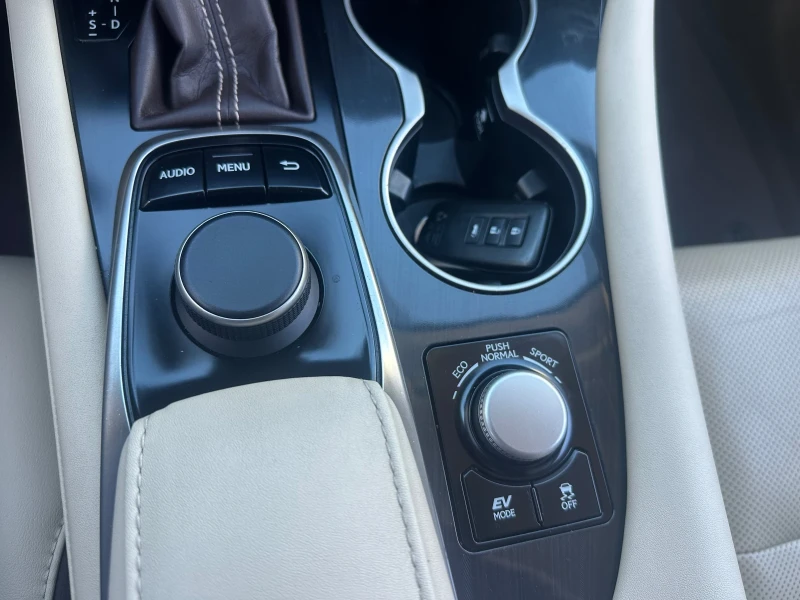 Lexus RX 450h HIBRID* ОТ LEXUS BG* REALNI KM* , снимка 11 - Автомобили и джипове - 52414319