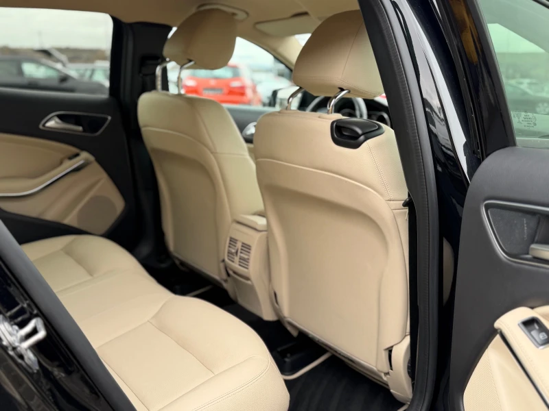 Mercedes-Benz GLA 200 * 101 ХИЛЯДИ* 4X4* NAVI* ИТАЛИЯ* ЕURO 6* , снимка 9 - Автомобили и джипове - 52572189