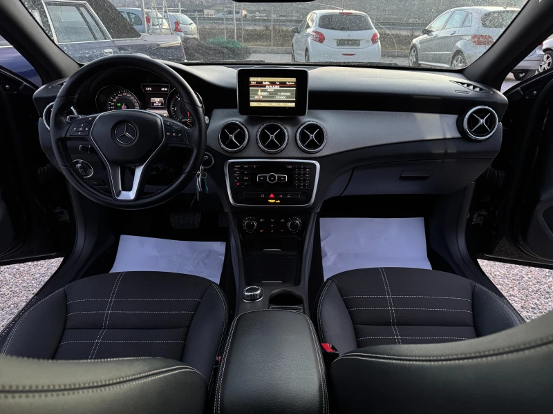 Mercedes-Benz GLA 200 ОТЛИЧНО СЪСТОЯНИЕ, снимка 10 - Автомобили и джипове - 53054415