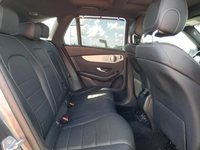 Mercedes-Benz GLC 350 350E, снимка 11 - Автомобили и джипове - 47419368