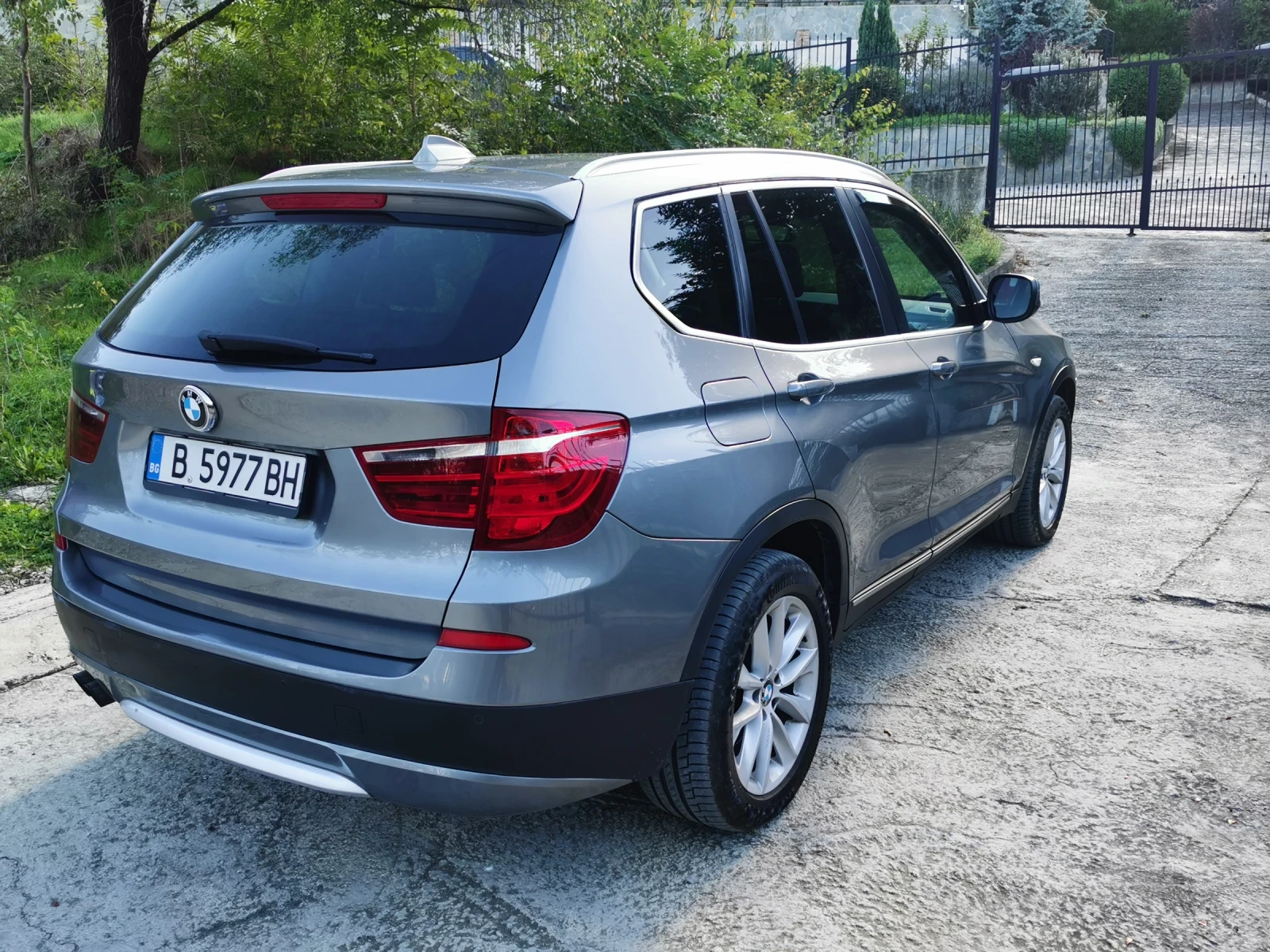 BMW X3 xDrive 3.0D - изображение 2