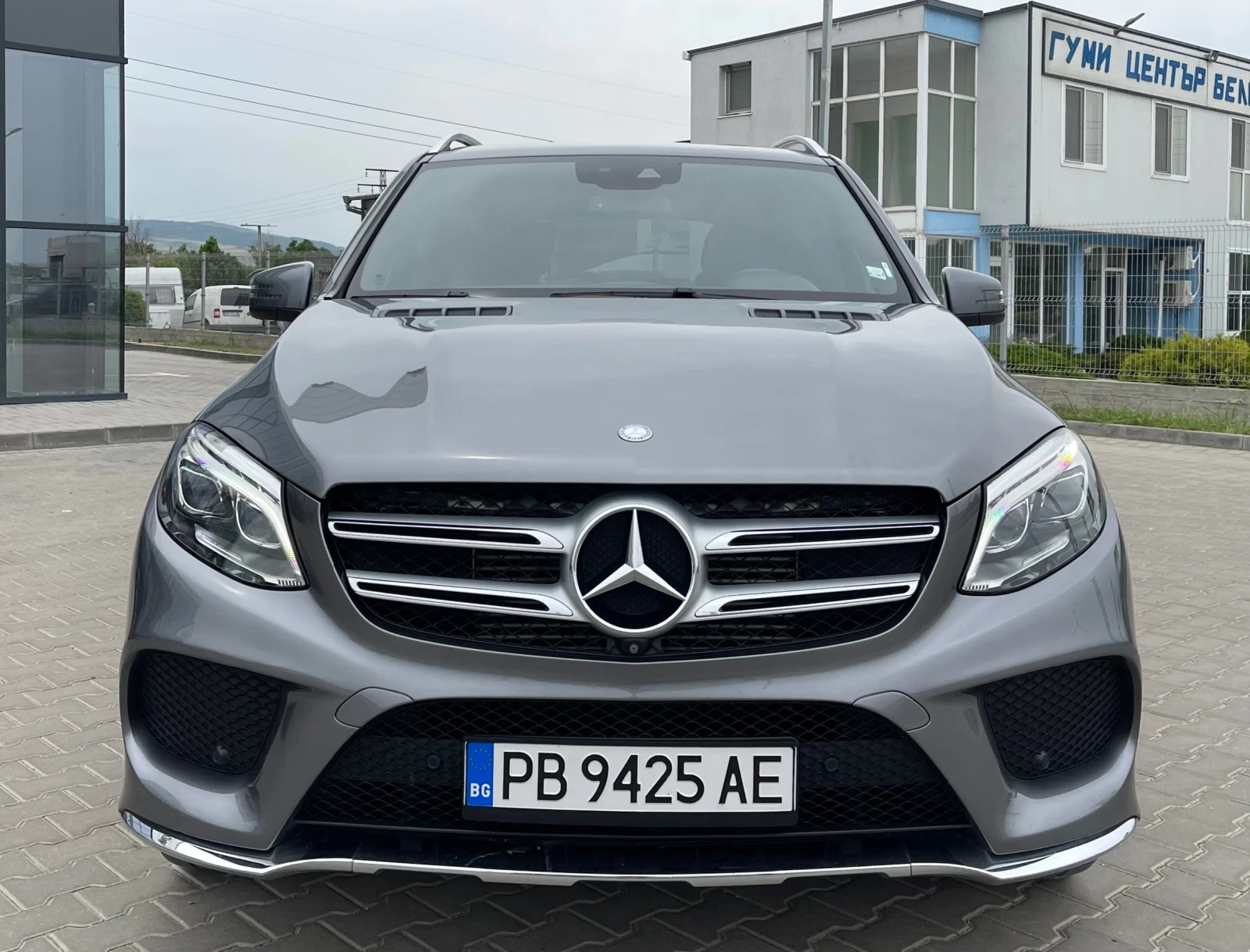Mercedes-Benz GLE 250 AMG-OPTIC* 4-MATIC* LED* NAVI - изображение 2