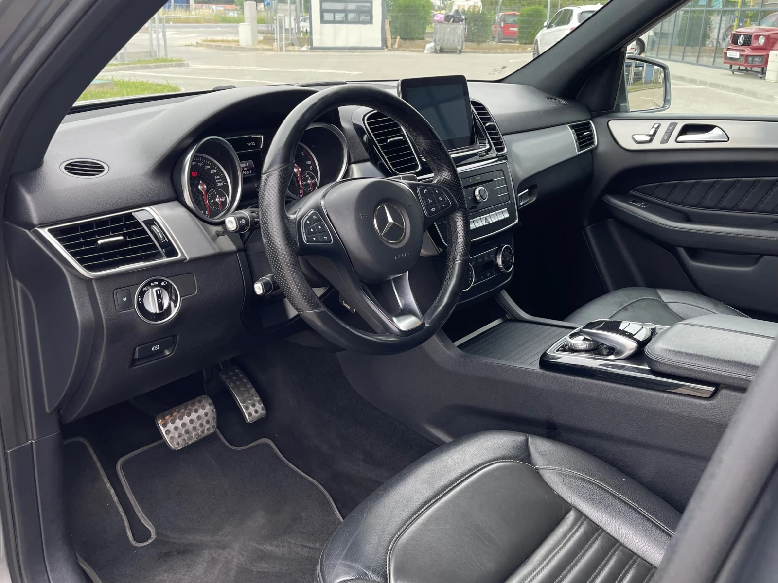Mercedes-Benz GLE 250 AMG-OPTIC* 4-MATIC* LED* NAVI - изображение 7