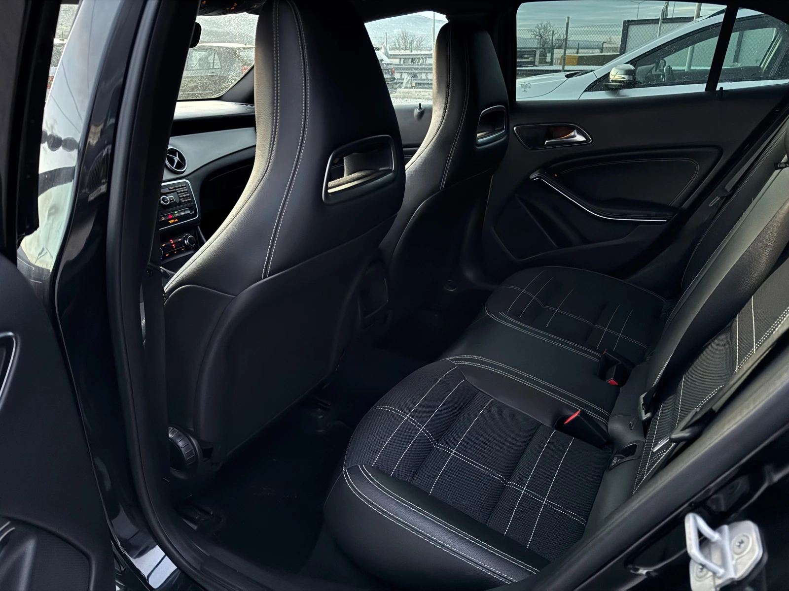 Mercedes-Benz GLA 200 ������� ��������� | Mobile.bg � ����������� 7