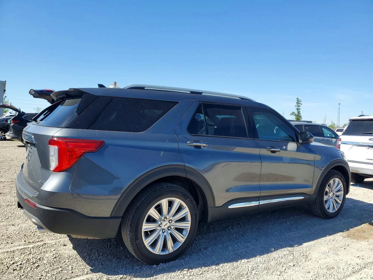 Ford Explorer 2.3l Limited, снимка 3 - Автомобили и джипове - 54882666