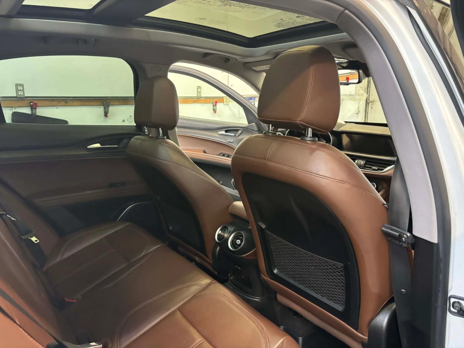 Alfa Romeo Stelvio Q4* DISTRONIC* �������* PANORAMA* ������*  | Mobile.bg � ����������� 11