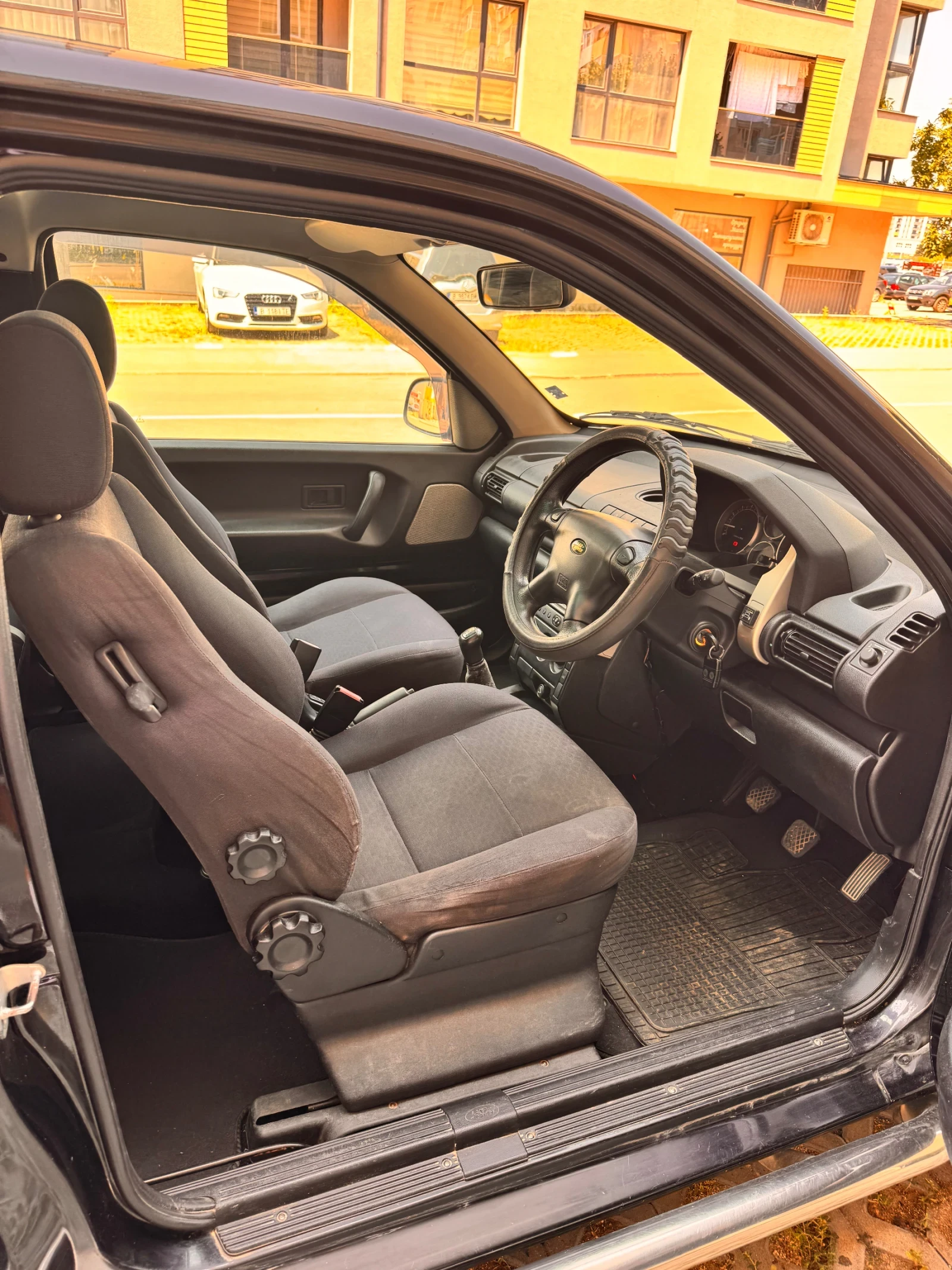 Land Rover Freelander, снимка 6 - Автомобили и джипове - 55336868