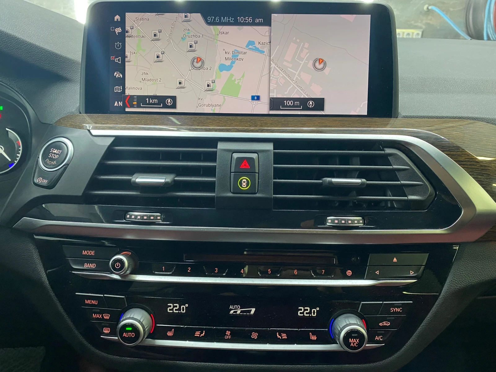 BMW X4 xDrive 30i * PANORAMA * камера, снимка 14 - Автомобили и джипове - 55982198