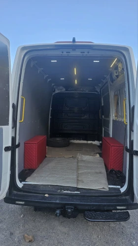 VW Crafter, снимка 3