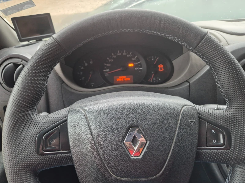 Renault Master, снимка 15 - Бусове и автобуси - 49788261