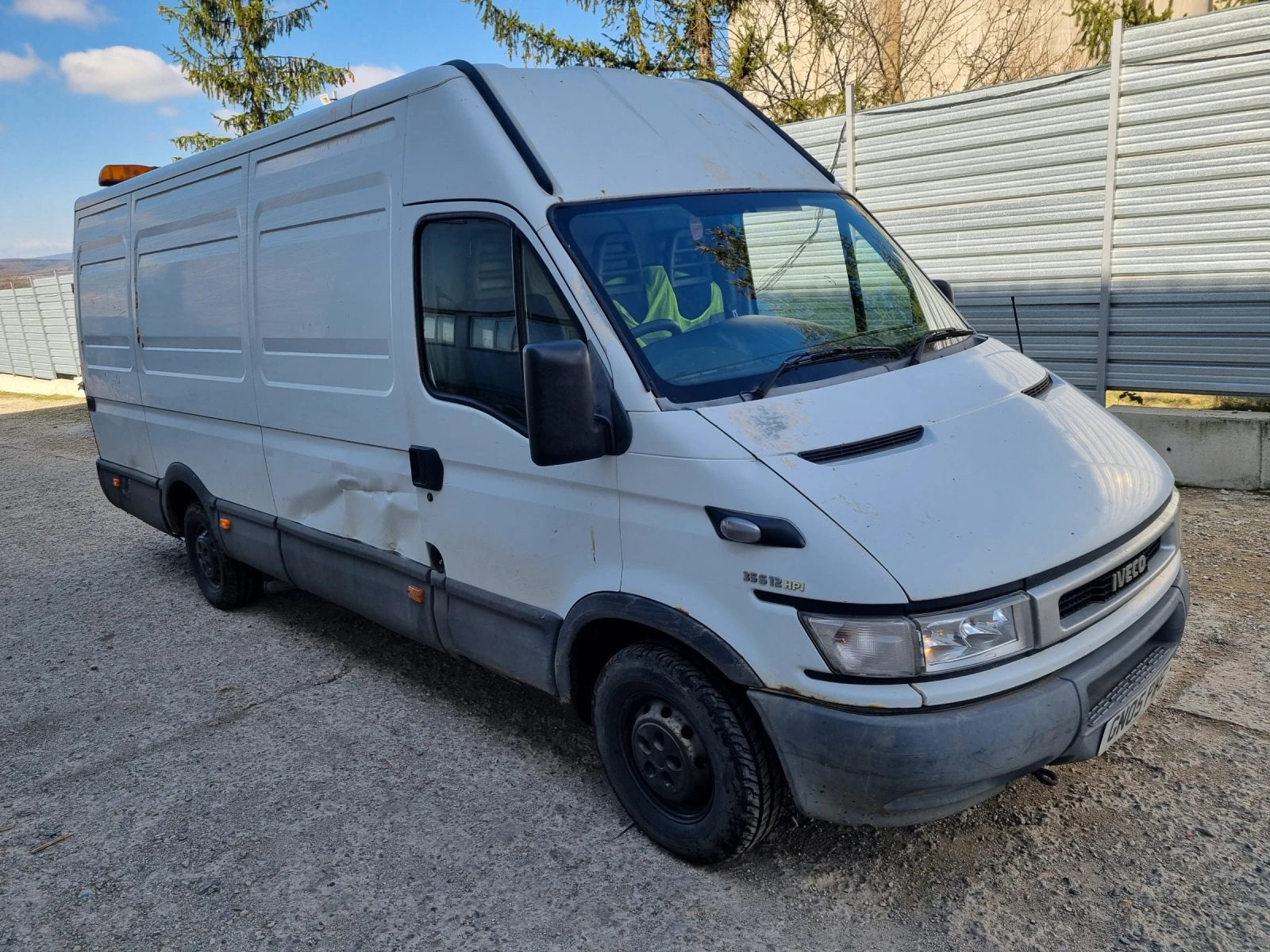 Iveco 35s12 2.3dizel-116ks-2005god-На части!!! - изображение 3