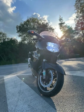 Honda Cbr 1100 XX SUPERBLACKBIRD | Auto.bg — изображение 4