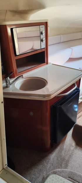 Моторна яхта Sea Ray 240 Sundanser , снимка 8