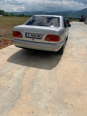 Mercedes-Benz E 220 | Mobile.bg    8