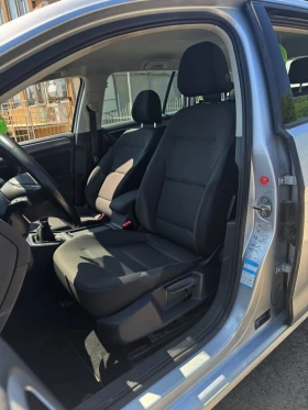 VW Golf 7 1.6 TDI COMFORT - 13500 лв. / 6902.44 € - 62082621 9