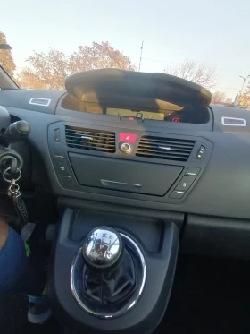 Citroen C4 Picasso, снимка 11