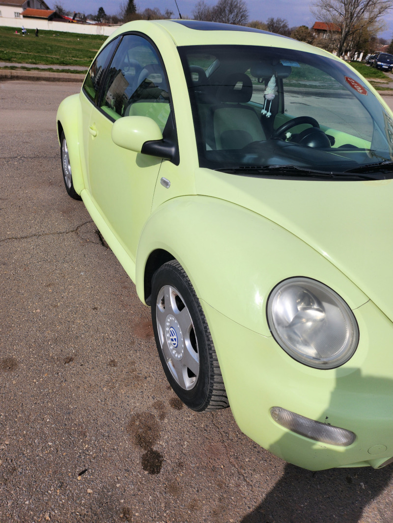 VW Beetle, снимка 2 - Автомобили и джипове - 44808381