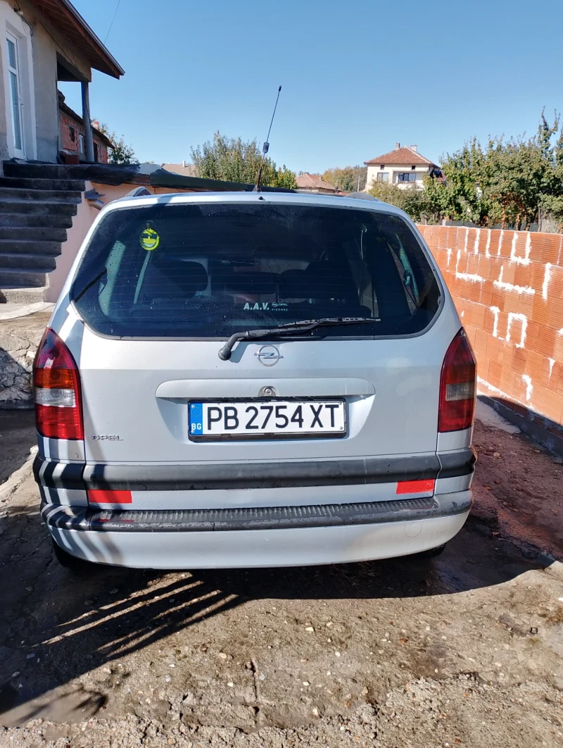 Opel Zafira 2.0TD, снимка 3 - Автомобили и джипове - 47726123