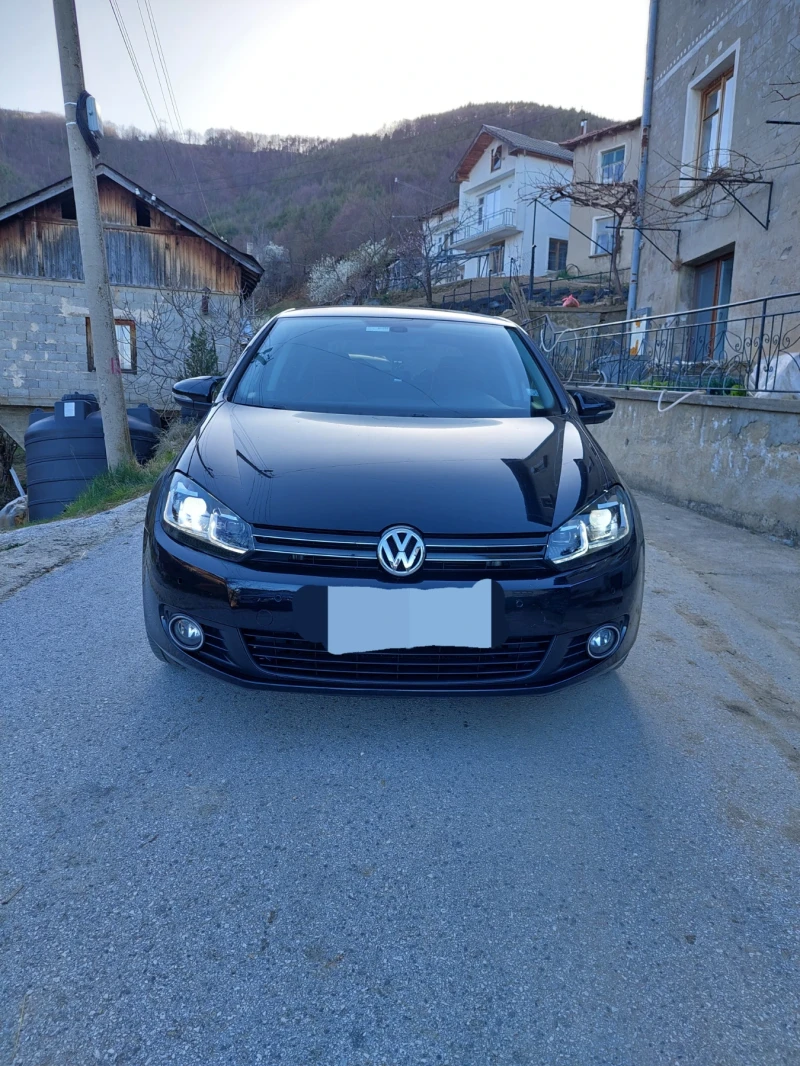 VW Golf, снимка 1 - Автомобили и джипове - 48219492