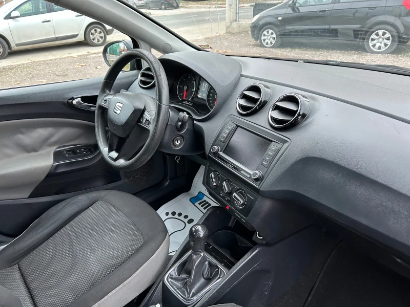 Seat Ibiza 1.4tdi НАВИ, снимка 13 - Автомобили и джипове - 48346447