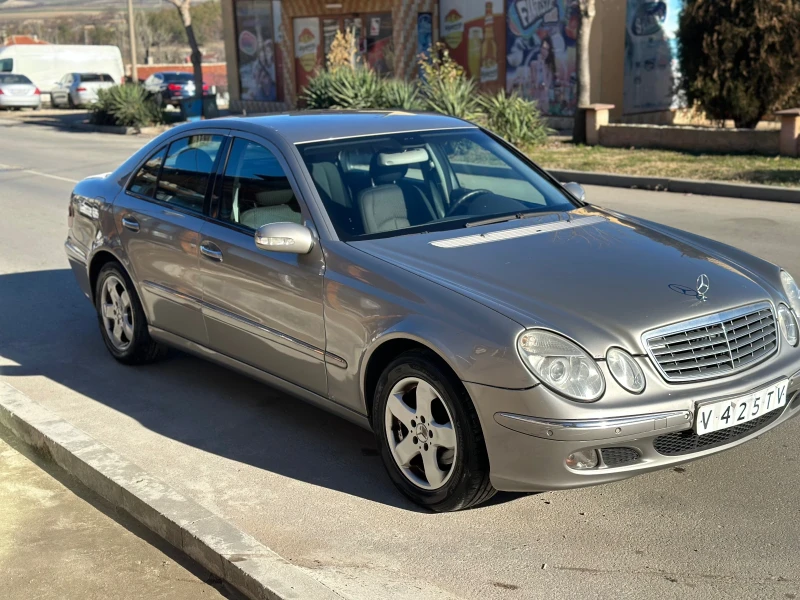 Mercedes-Benz E 220 E220 CDI Автомат Холандия, снимка 3 - Автомобили и джипове - 48377169