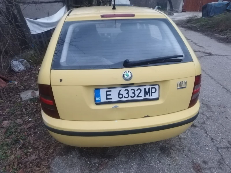 Skoda Fabia, снимка 1 - Автомобили и джипове - 48773359