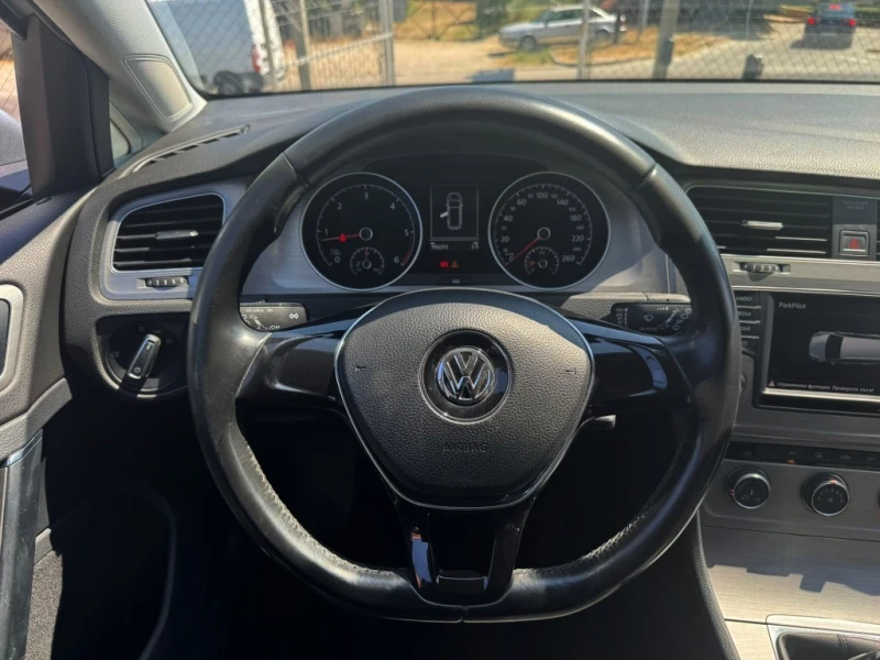 VW Golf 7 1.6 TDI COMFORT, снимка 11 - Автомобили и джипове - 52148224