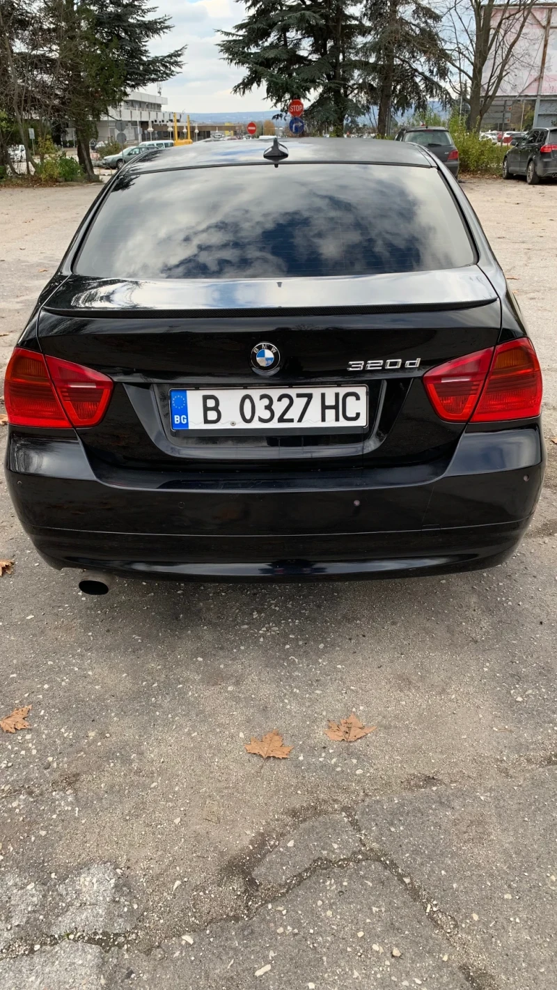 BMW 320 Е90, снимка 4 - Автомобили и джипове - 52621895