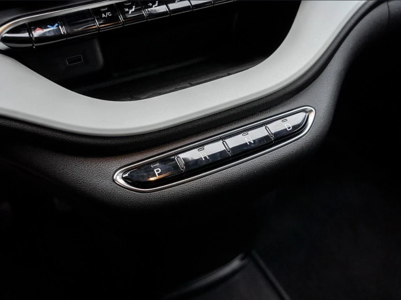 Fiat 500e Action 23, 8 kWh, снимка 11 - Автомобили и джипове - 52688124