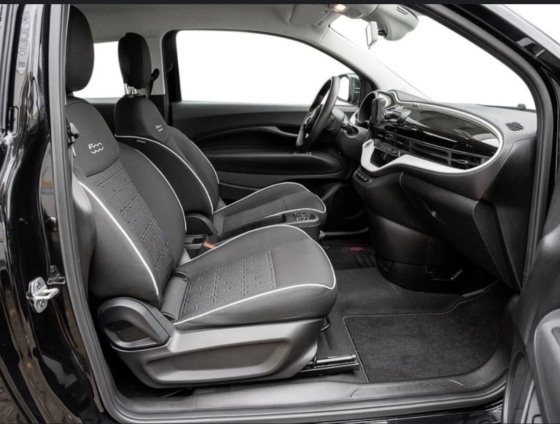Fiat 500e Action 23, 8 kWh, снимка 4 - Автомобили и джипове - 52688124