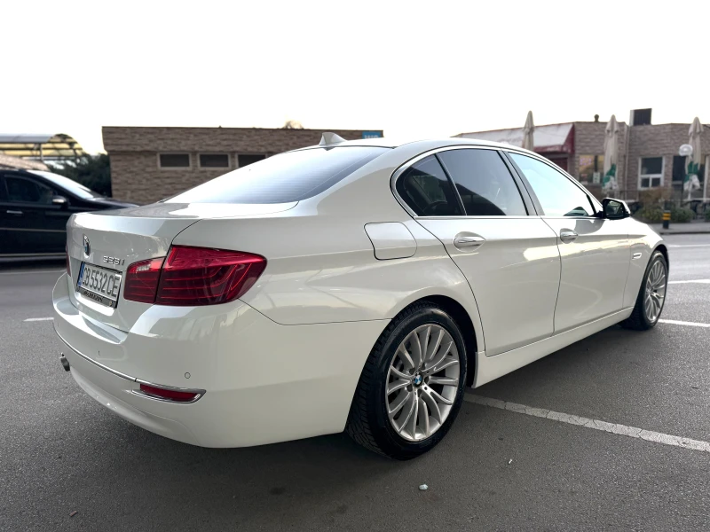 BMW 528 6 МЕСЕЦА ГАРАНЦИЯ/Facelift 245к.с. Вакуум/Подгрев, снимка 5 - Автомобили и джипове - 52834125