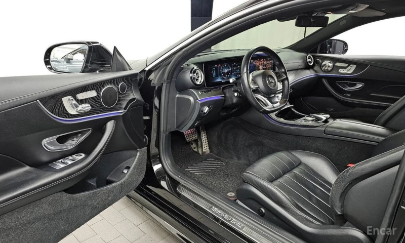 Mercedes-Benz E 220, снимка 10 - Автомобили и джипове - 52885217